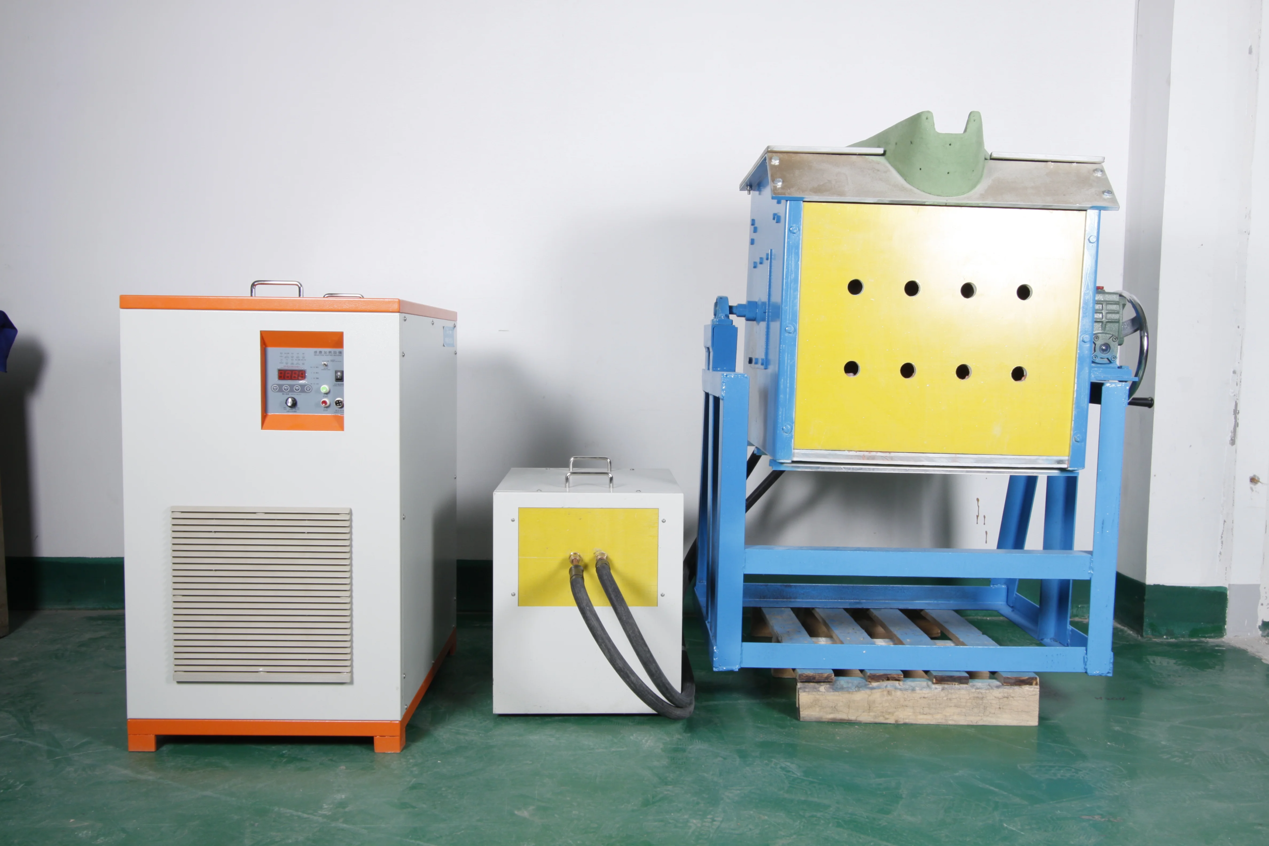 Medium-Frequency Induction Heating Melting Furnace
